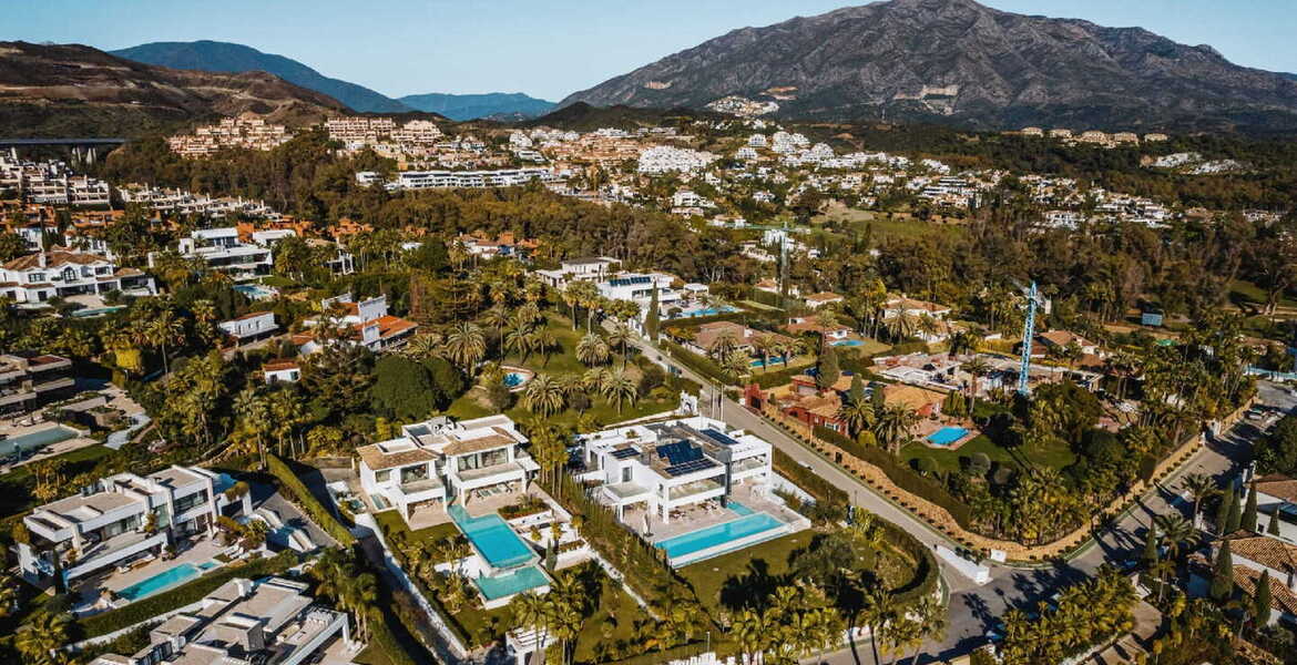 IMPRESIONANTE CASA MODERNA DE LUJO La Cerquilla, Nueva Andal