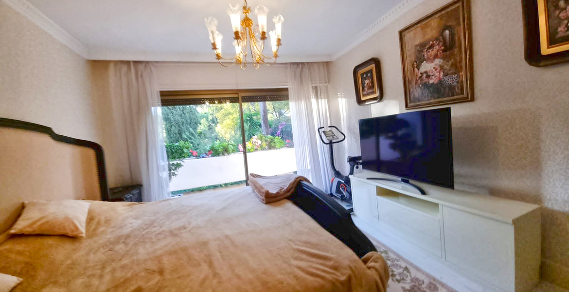 Ático en venta en Milla de oro, Marbella