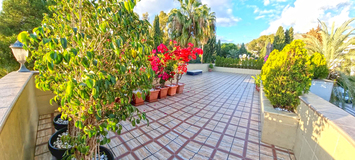 Penthouse for sale in Milla de oro, Marbella