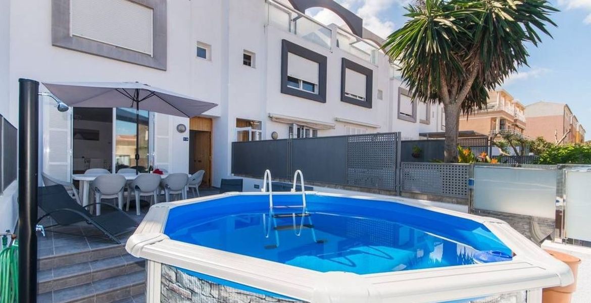 Casa con piscina privada y calefacción