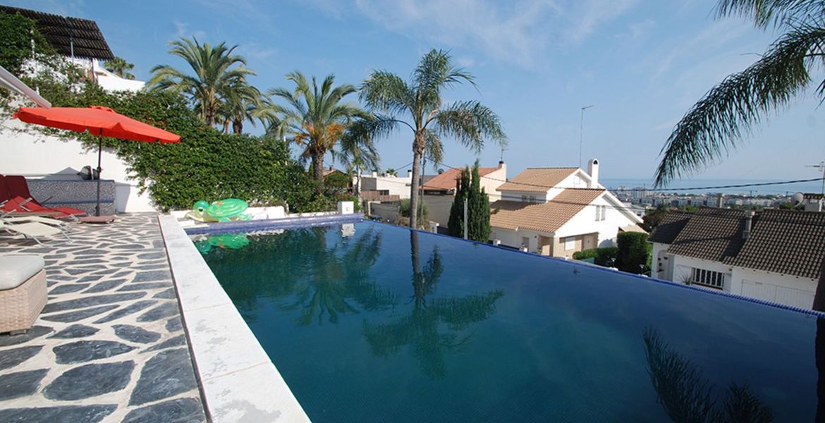 Amazing villa for long-term in Sitges