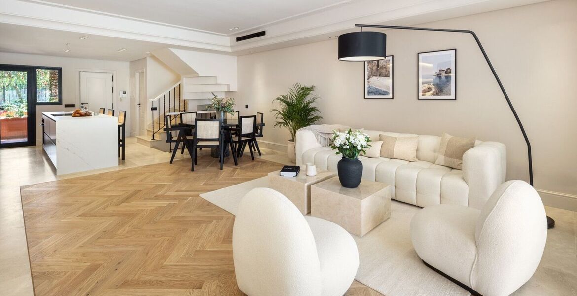 Casa adosada en Altos de Puente Romano en venta