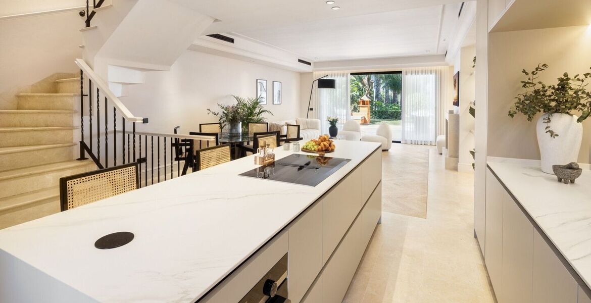 Casa adosada en Altos de Puente Romano en venta
