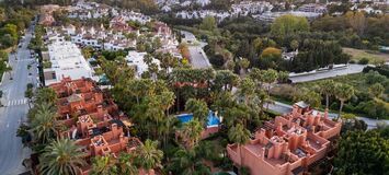 Casa adosada en Altos de Puente Romano en venta
