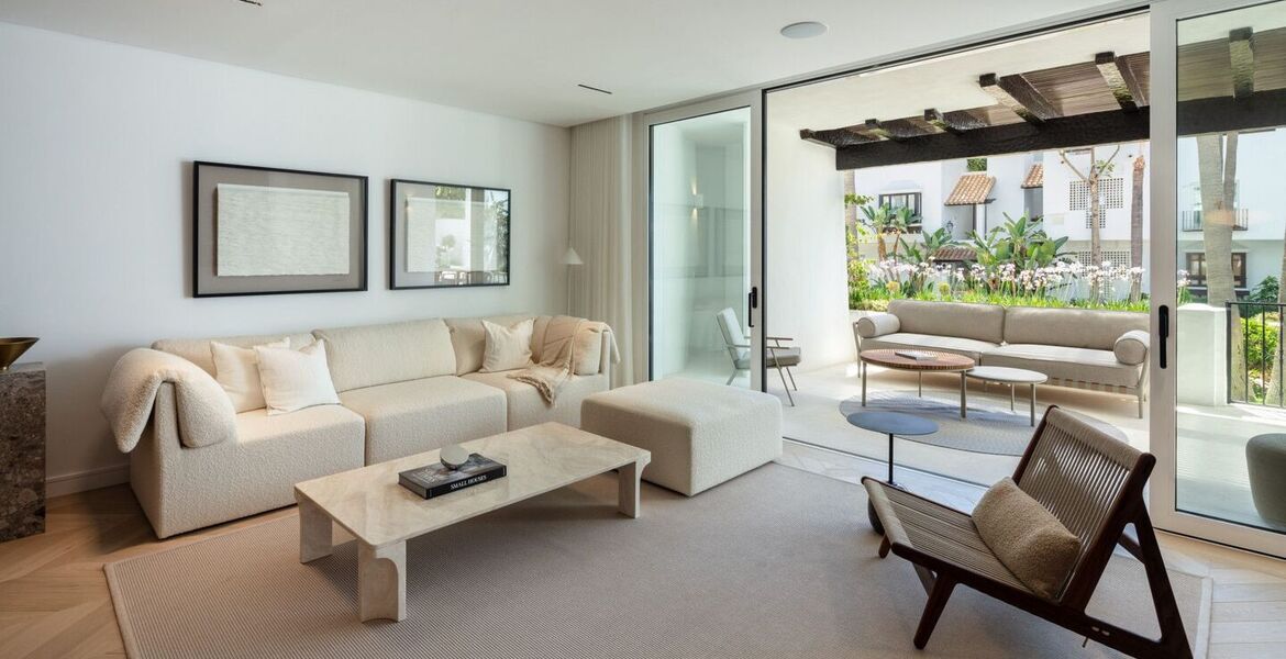 Luxury apartment for sale in Marina de Puente Romano