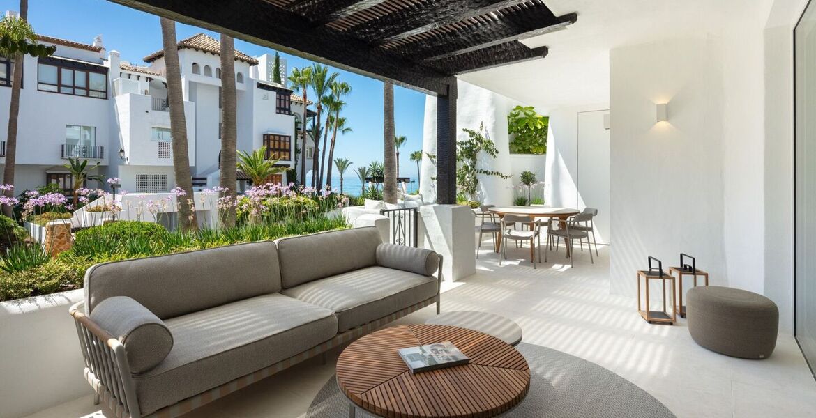 Luxury apartment for sale in Marina de Puente Romano