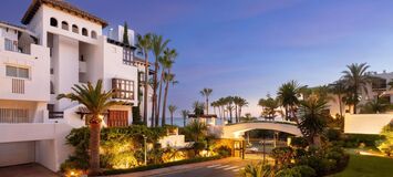 Luxury apartment for sale in Marina de Puente Romano