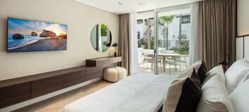 Luxury apartment for sale in Marina de Puente Romano