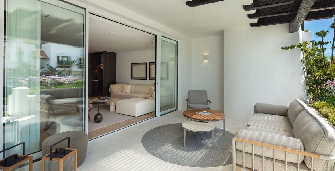 Luxury apartment for sale in Marina de Puente Romano