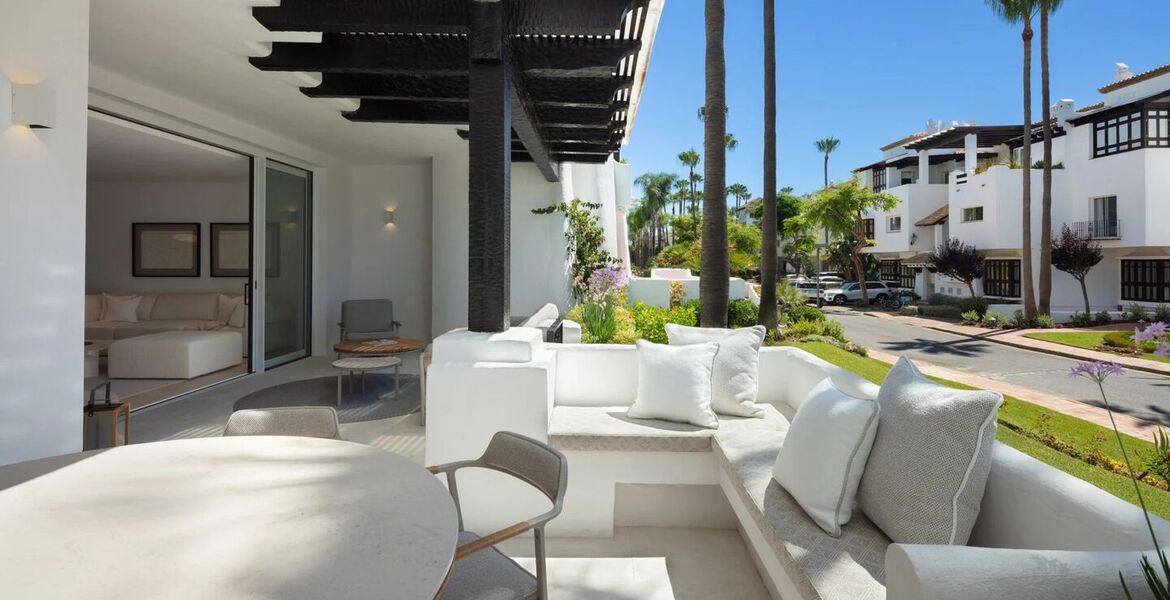 Luxury apartment for sale in Marina de Puente Romano