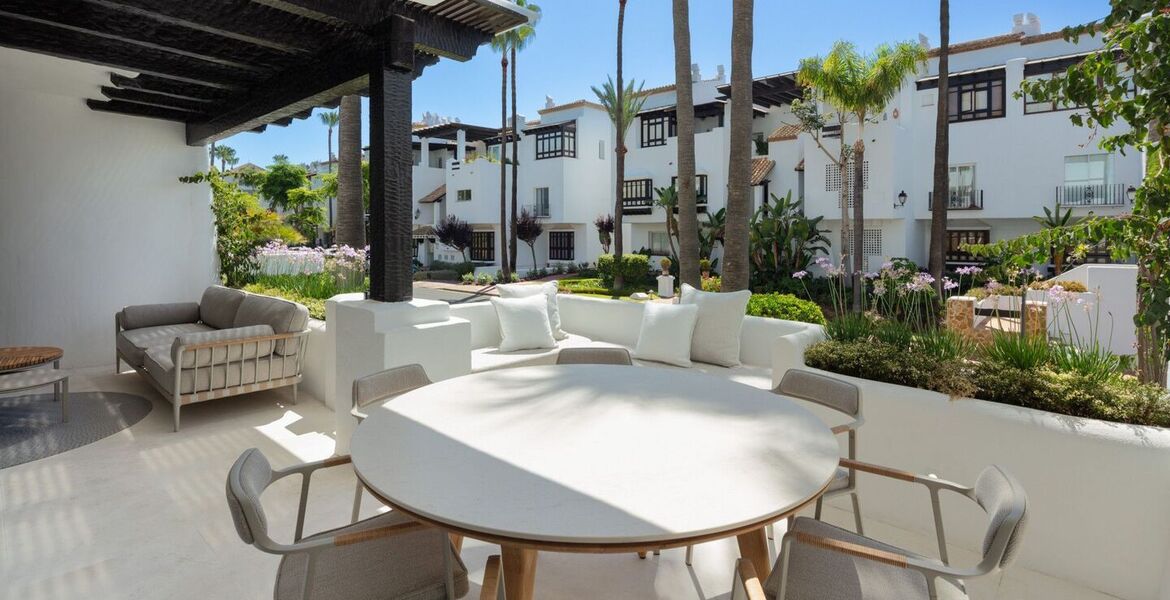 Luxury apartment for sale in Marina de Puente Romano