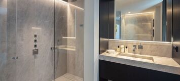 Ático dúplex en venta en Marina Puente Romano