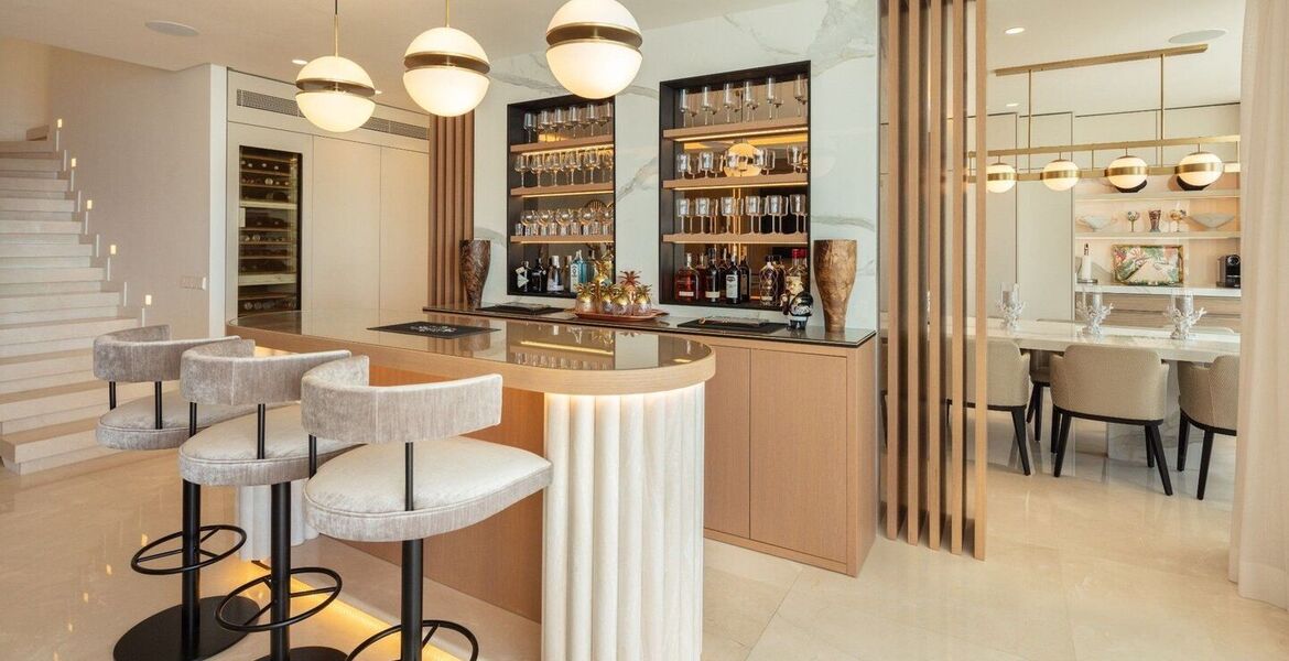 Duplex Penthouse Frontline for sale in Golden Mile