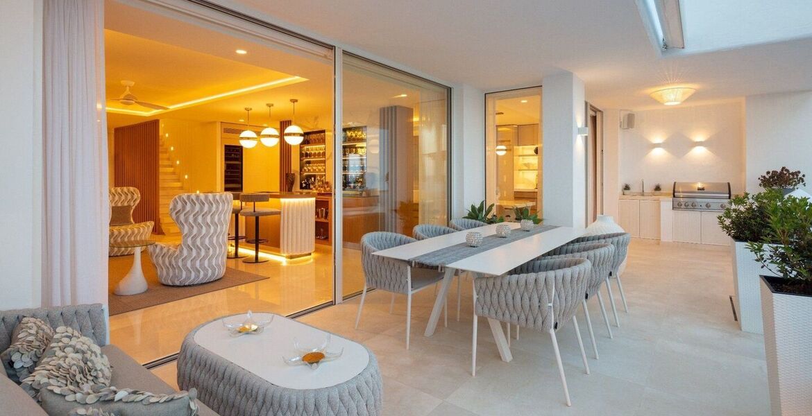 Duplex Penthouse Frontline for sale in Golden Mile
