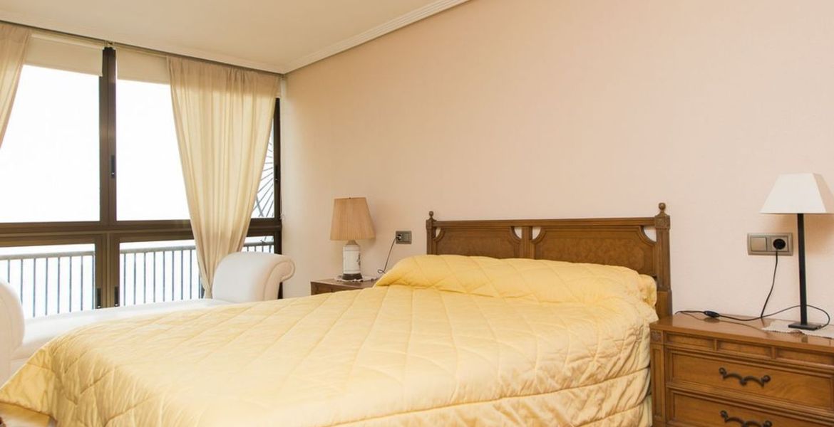 Apartment at the foot of the beach Alicante