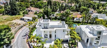 Villa for sale in Las Lomas del Marbella Club