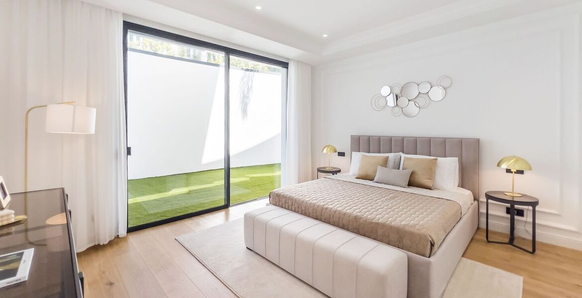 Villa for sale in Las Lomas del Marbella Club