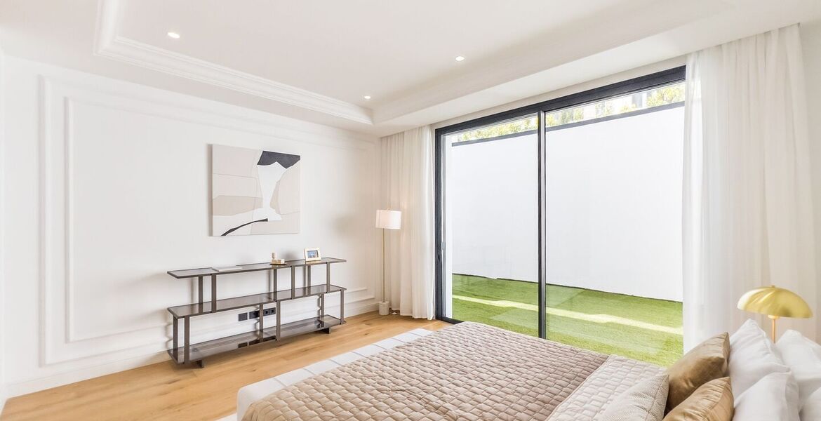 Villa for sale in Las Lomas del Marbella Club
