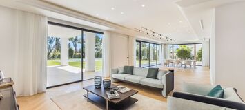 Villa for sale in Las Lomas del Marbella Club