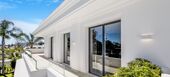 Villa for sale in Las Lomas del Marbella Club