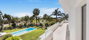 Villa for sale in Las Lomas del Marbella Club