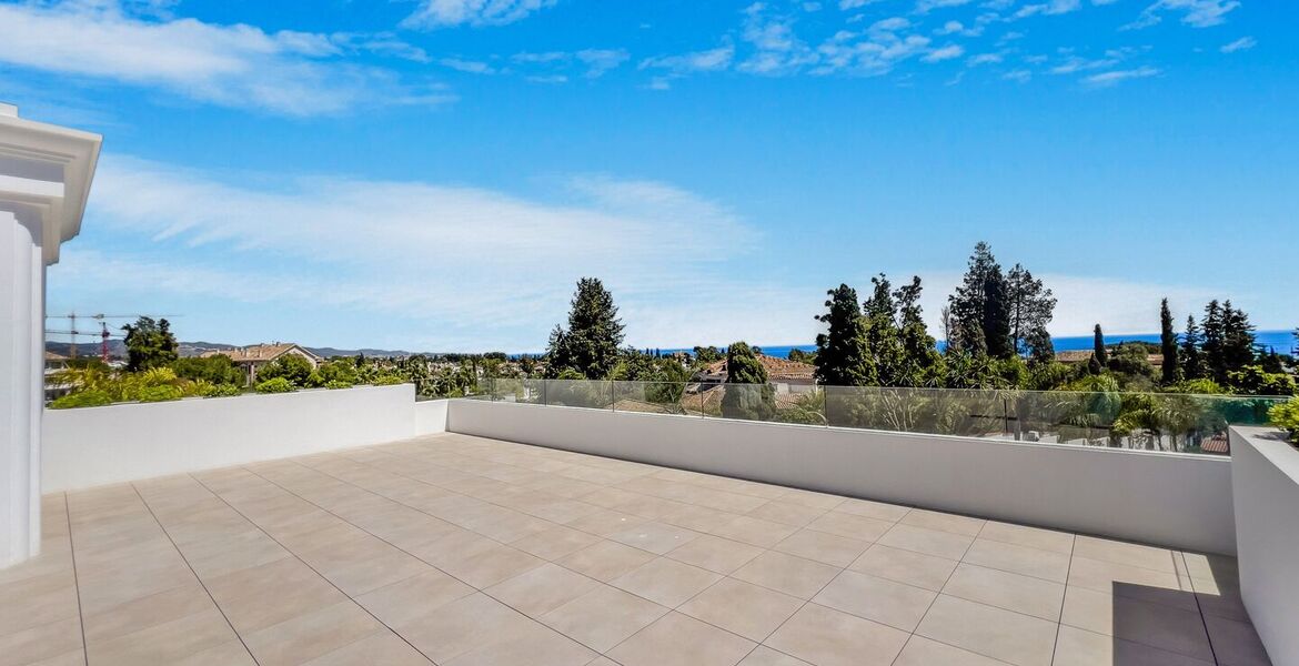 Villa for sale in Las Lomas del Marbella Club