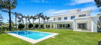 Villa for sale in Las Lomas del Marbella Club