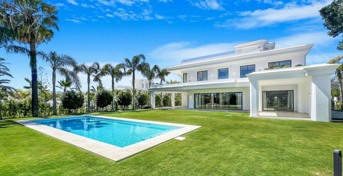 Villa en venta en Las Lomas del Marbella Club