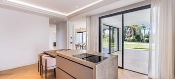 Villa en venta en Las Lomas del Marbella Club