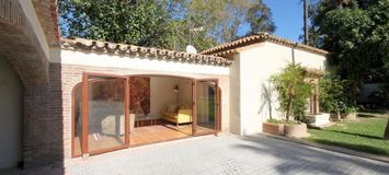 Amazing large Cortijo close to beach For Rent