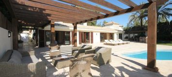 Amazing large Cortijo close to beach For Rent