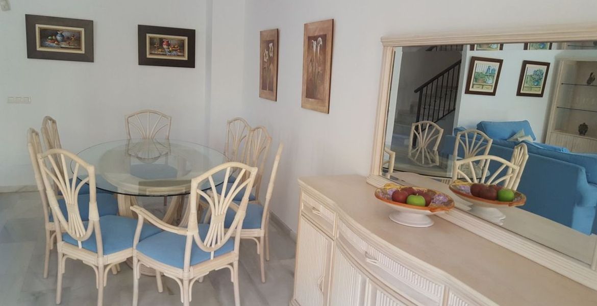 Se Vende Casa pareada en Azalea Beach Marbella