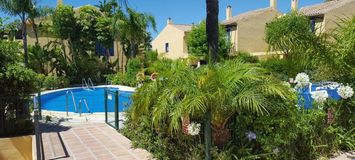 For Sale TownHouse Azalea Beach Marbella