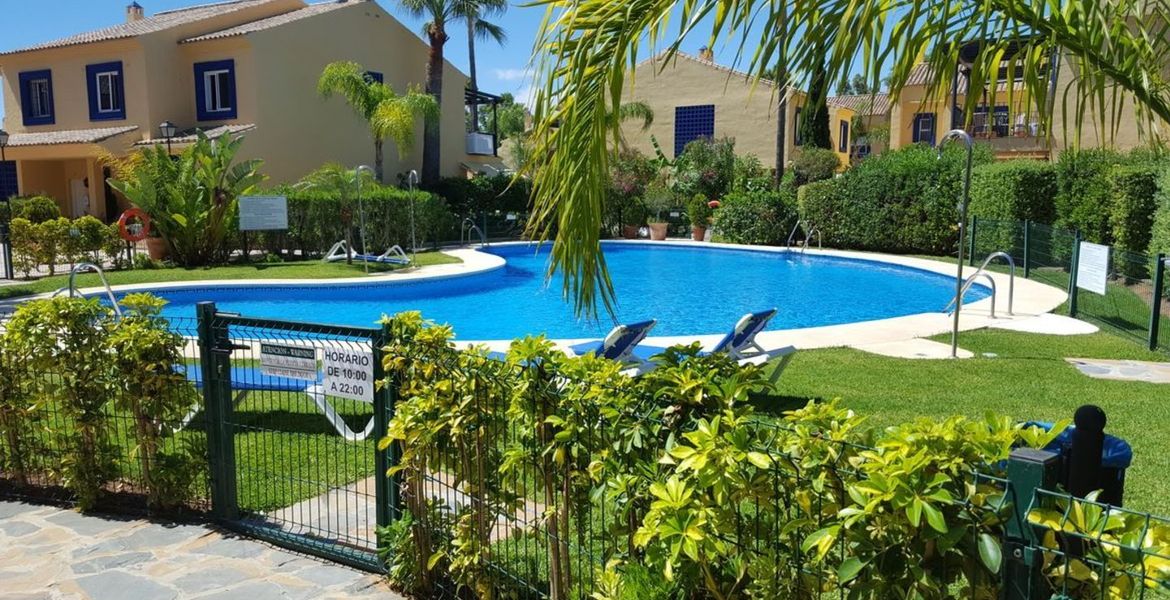 For Sale TownHouse Azalea Beach Marbella