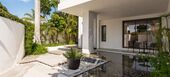 Villa contemporánea en Puente Romano con Smart Home