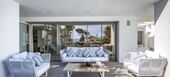 Villa contemporánea en Puente Romano con Smart Home