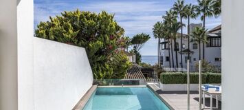 Villa contemporánea en Puente Romano con Smart Home