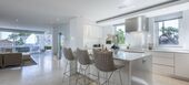 Villa contemporánea en Puente Romano con Smart Home