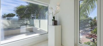 Villa contemporánea en Puente Romano con Smart Home