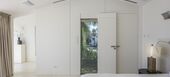Villa contemporánea en Puente Romano con Smart Home