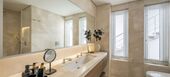 Villa contemporánea en Puente Romano con Smart Home