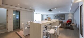 Villa contemporánea en Puente Romano con Smart Home