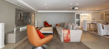Villa contemporánea en Puente Romano con Smart Home