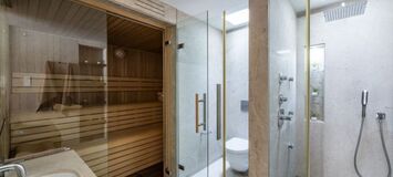 Villa contemporánea en Puente Romano con Smart Home