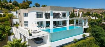 Villa de Lujo con 7 Dormitorios en Venta en Benahavís