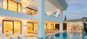 Villa de Lujo con 7 Dormitorios en Venta en Benahavís