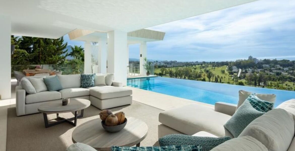 Villa de Lujo con 7 Dormitorios en Venta en Benahavís