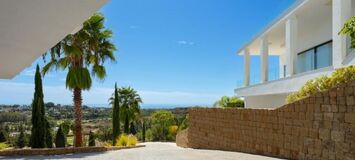 Villa de Lujo con 7 Dormitorios en Venta en Benahavís