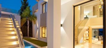 Villa de Lujo con 7 Dormitorios en Venta en Benahavís