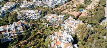 Luxury oceanfront duplex penthouse for sale